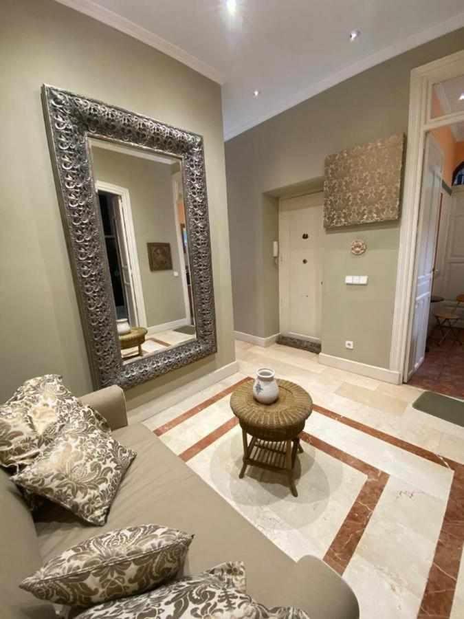 Chic E Classic Apartment Аликанте Екстериор снимка