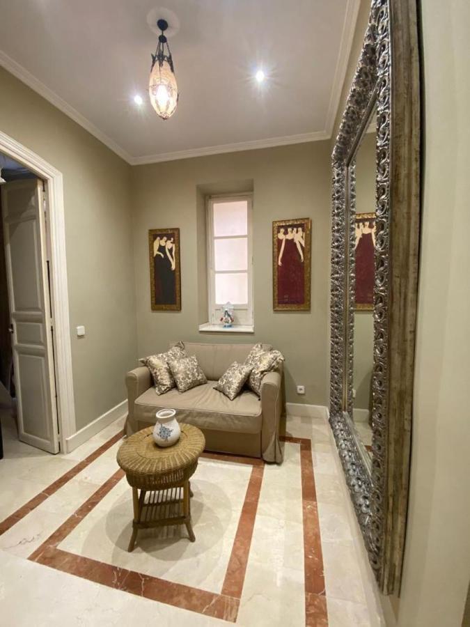 Chic E Classic Apartment Аликанте Екстериор снимка